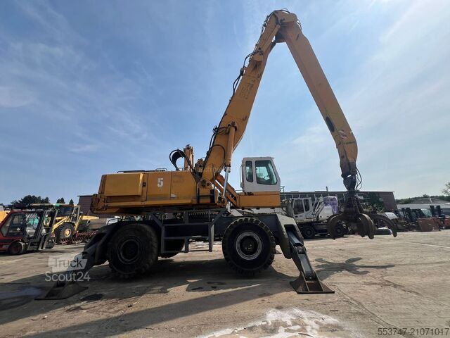 Stroj za ravnanje z materialom Liebherr A954B Litronic