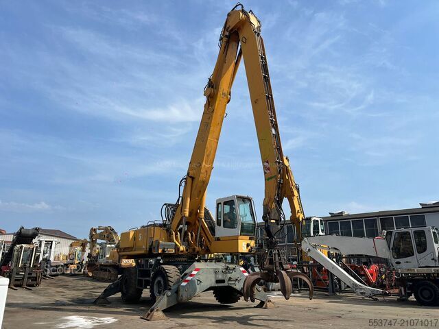 Stroj za ravnanje z materialom Liebherr A954B Litronic
