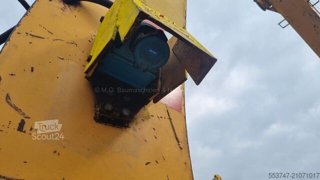 Stroj za ravnanje z materialom Liebherr A954B Litronic