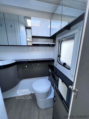 Caravan HOBBY Excellent 495 WFB Modell 2023 ausgestellt!