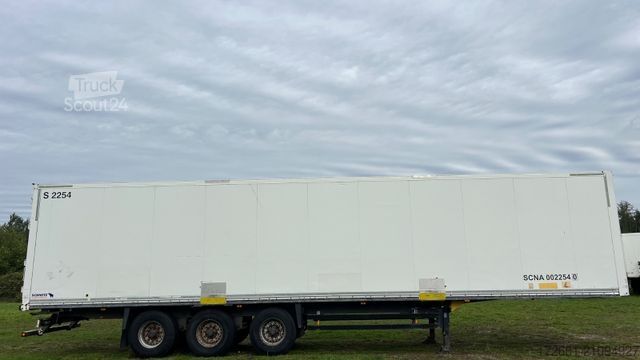 Box semitrailer SCHMITZ CARGOBULL SKO24 / Trockenkoffer / Railway / Huckepack