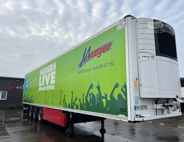 Reefer semitrailer SCHMITZ CARGOBULL SKO24/Carrier 1950Mt/Multitemp/Trennwand /Lift