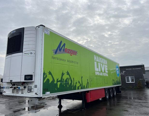 Reefer semitrailer SCHMITZ CARGOBULL SKO24/Carrier 1950Mt/Multitemp/Trennwand /Lift