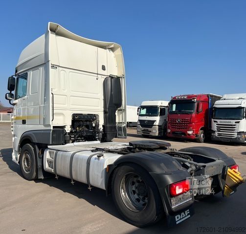 Standard trækkerunit DAF XF450  / Retarder / Standklima / Euro 6