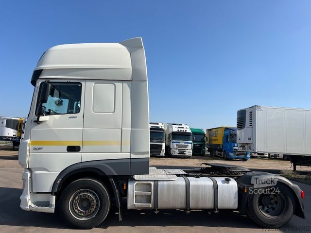 Standard trækkerunit DAF XF450  / Retarder / Standklima / Euro 6