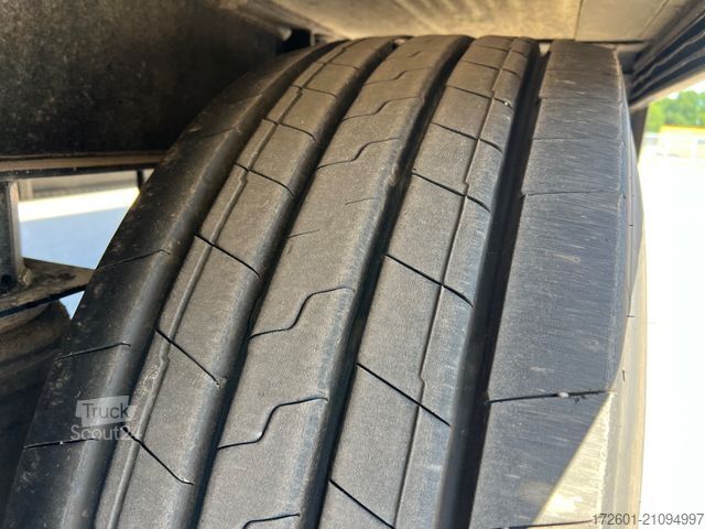 Рефрижераторний напівпричіп KRONE SD27/ Thermo King SLXi300/Doppelstock