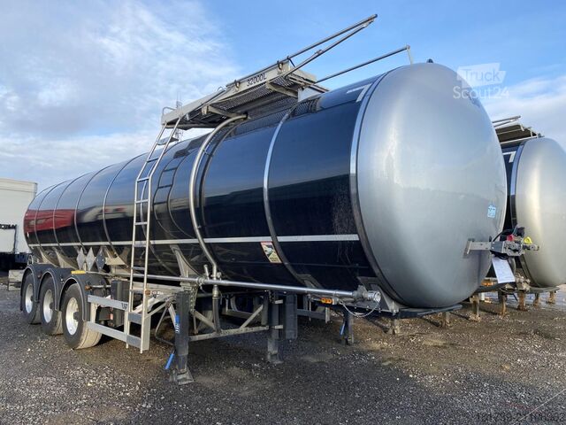 Bitumen tank semitrailer Lag O-3-ST bitumen tank trailer 43 t / 2023