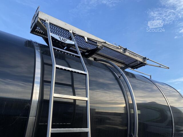 Bitumen tank semitrailer Lag O-3-ST bitumen tank trailer 43 t / 2023