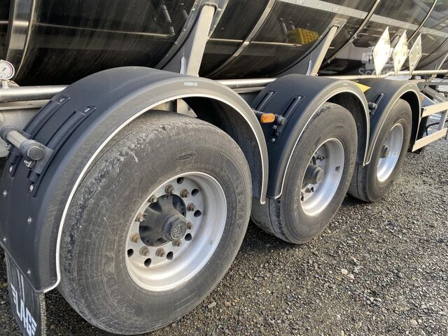 Bitumen tank semitrailer Lag O-3-ST bitumen tank trailer 43 t / 2023