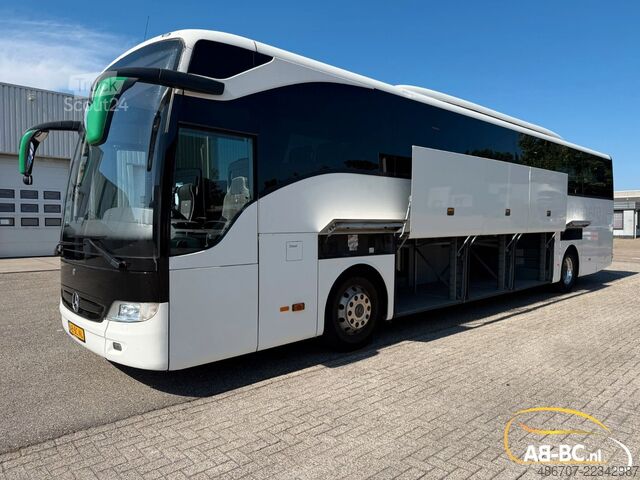 Turistbuss MERCEDES-BENZ Tourismo RHD-M, 57 Sitze