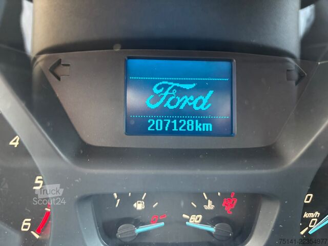  Ford Transit