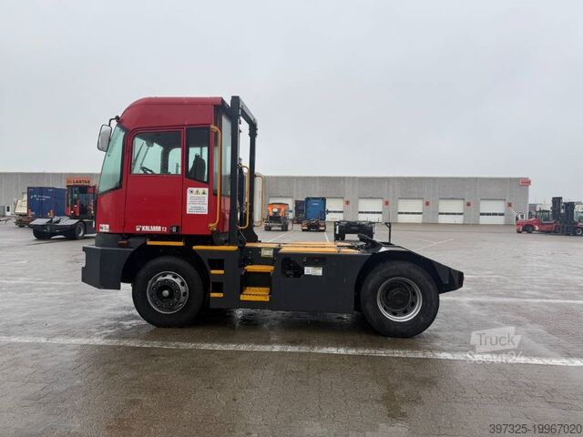 Velika obremenitev Kalmar Terminal tractor / Terminal-Zugmaschine /