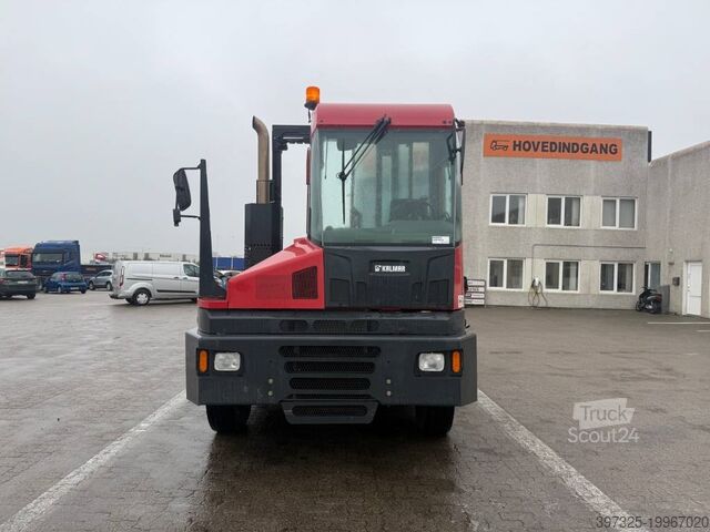 Velika obremenitev Kalmar Terminal tractor / Terminal-Zugmaschine /
