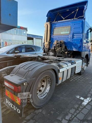 Tractor estándar VOLVO FM 380