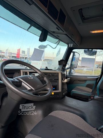 Tractor estándar VOLVO FM 380