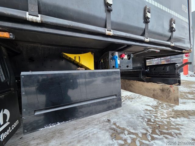 Open oplegger met zeil KRONE SD / Liftachse