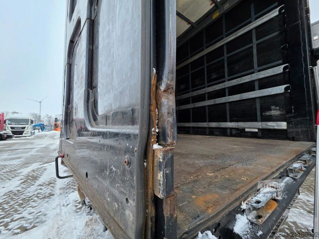 Open oplegger met zeil KRONE SD / Liftachse