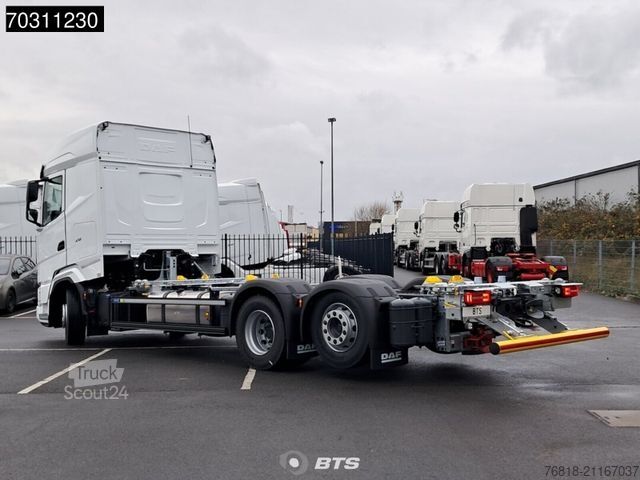 Camión con caja móvil DAF XG 480 6X2 FAN - SDG BDF Multi 1120-1320