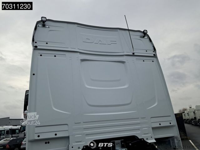 Camión con caja móvil DAF XG 480 6X2 FAN - SDG BDF Multi 1120-1320