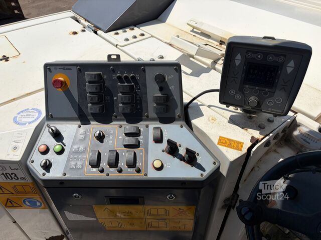 آلة كشط الأسفلت Wirtgen W100CFi