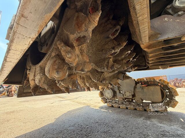 آلة كشط الأسفلت Wirtgen W100CFi