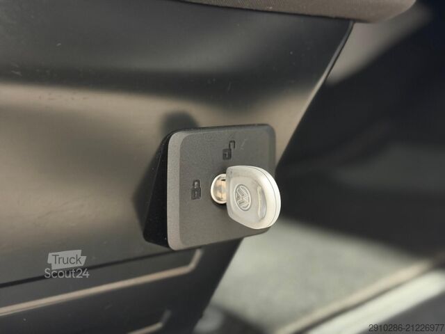 Minibus VW T6.1 Transporter Edition,kurz,4Motion,Navi,AHK