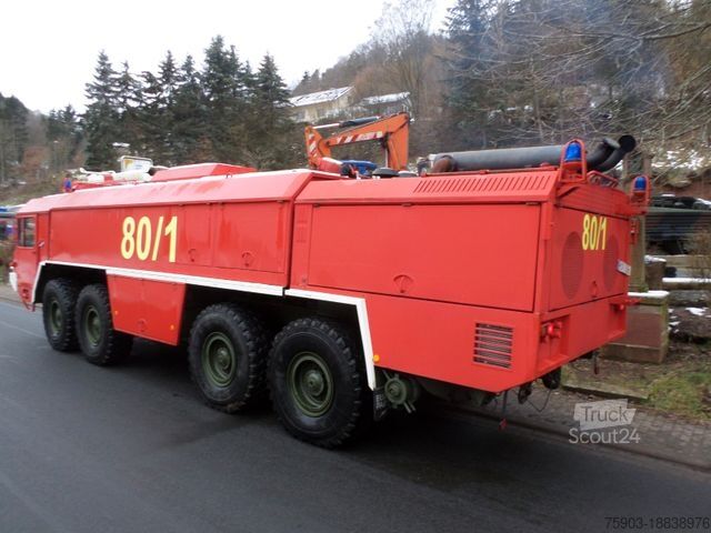 Camion à usage spécial FAUN Flugfeld Löschfahrzeug Faun 8x8 LF40.30X2/48 V8X