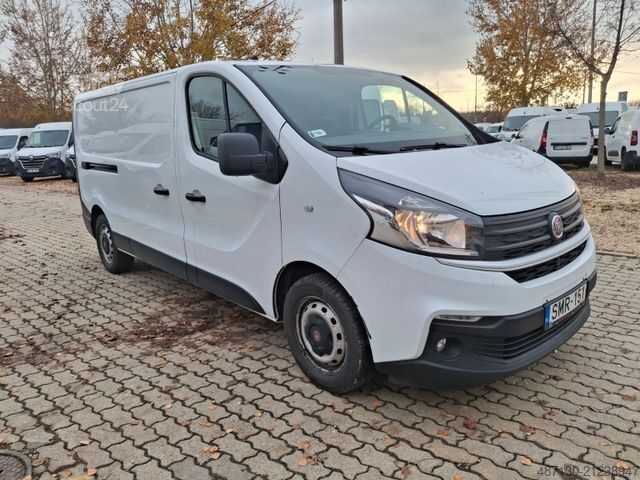 Fourgon tôlé RENAULT Trafic