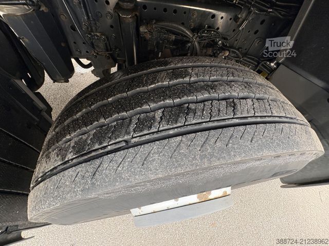 Beverage truck IVECO AS260SY*E6c*Lenk+Lift*Klima*Geträ.Zertifikat*TÜV