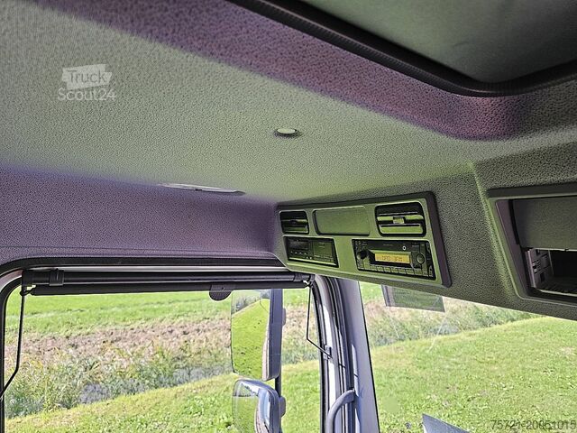 Gesloten bak MERCEDES-BENZ ATEGO 1230 TAILLIFT AIRCO AHK