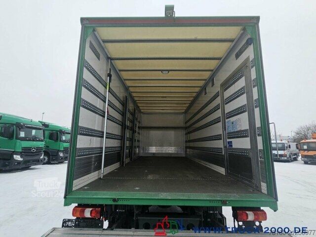 Kutu kamyonu Mercedes-Benz Atego 1524 Koffer 6.60m Seitentür LBW 2.000 Kg.
