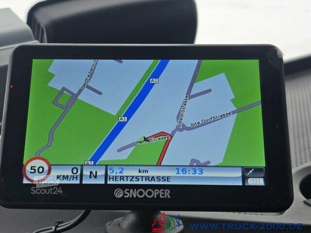 Kutu kamyonu Mercedes-Benz Atego 1524 Koffer 6.60m Seitentür LBW 2.000 Kg.