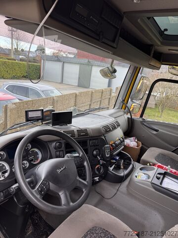 Camión cisterna DAF Cf