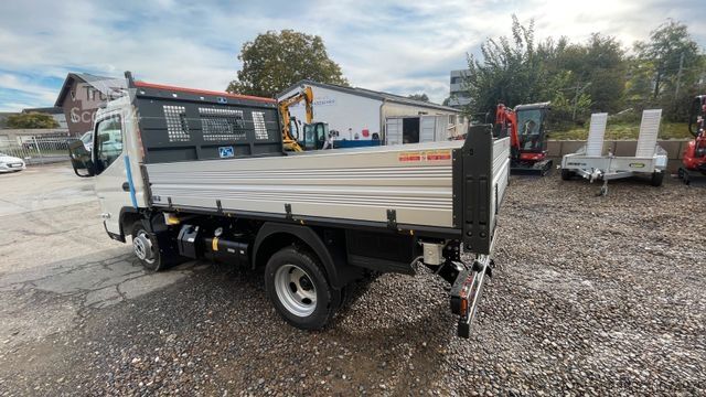 Wywrotka dostawcza MITSUBISHI Canter 3 C 15 m. 3-Seitenkipper elektrohydr.