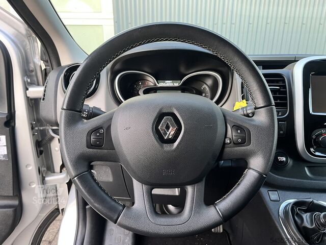 Personenbus Renault Trafic Passenger 1.6 dCi BTW / BPM vrij marge E...