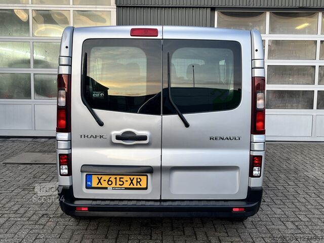 Autobús de pasajeros Renault Trafic Passenger 1.6 dCi BTW / BPM vrij marge E...