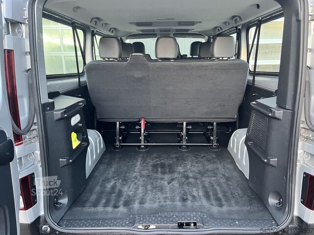 Autobús de pasajeros Renault Trafic Passenger 1.6 dCi BTW / BPM vrij marge E...