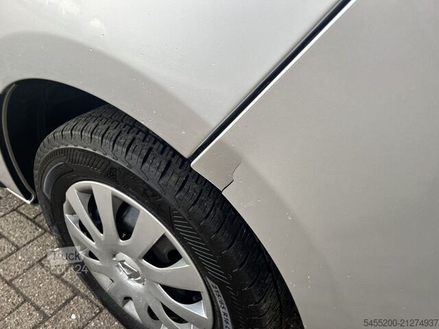 Autobús de pasajeros Renault Trafic Passenger 1.6 dCi BTW / BPM vrij marge E...