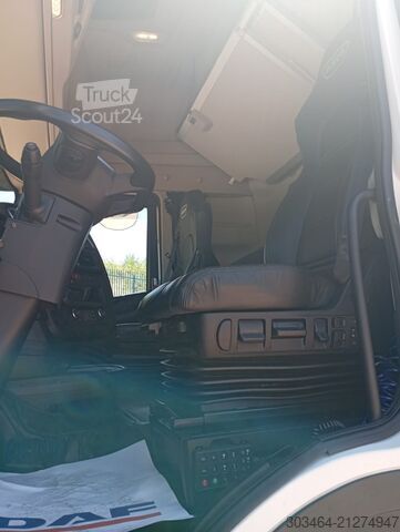 štandardný ťahač Iveco S-WAY 570 euro 6-E uff. ITALIA Full pn.