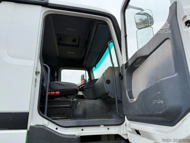 Autocarro ribaltabile MERCEDES-BENZ Actros 1831 V6 4X2 Tipper + crane EPS Manual Gea