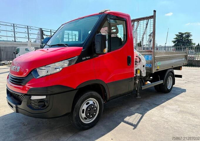 Camión volquete IVECO DAILY 35C12