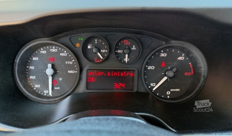 Camión volquete IVECO DAILY 35C12