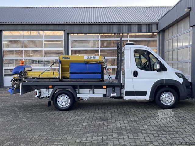 Nakládací plošina Peugeot Boxer 2.2 HDI Heavy Winterdienst Zoutstrooier N...