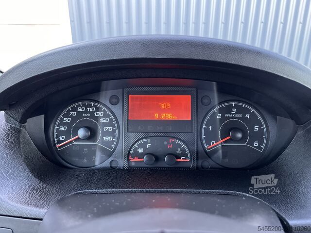 Nakládací plošina Peugeot Boxer 2.2 HDI Heavy Winterdienst Zoutstrooier N...