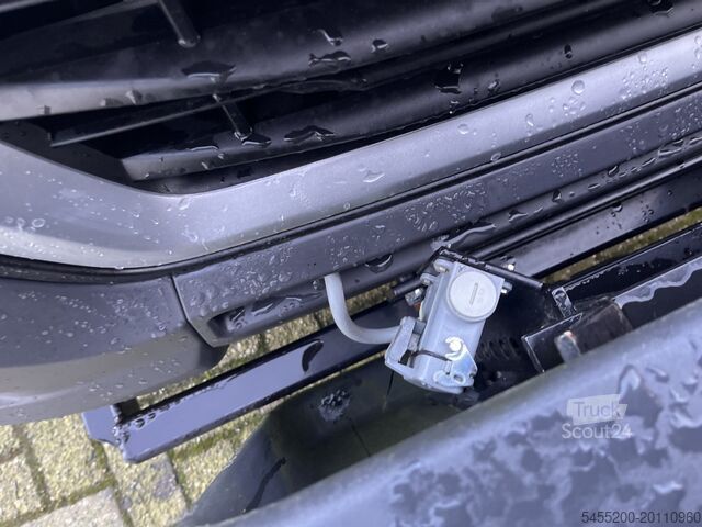Nakládací plošina Peugeot Boxer 2.2 HDI Heavy Winterdienst Zoutstrooier N...