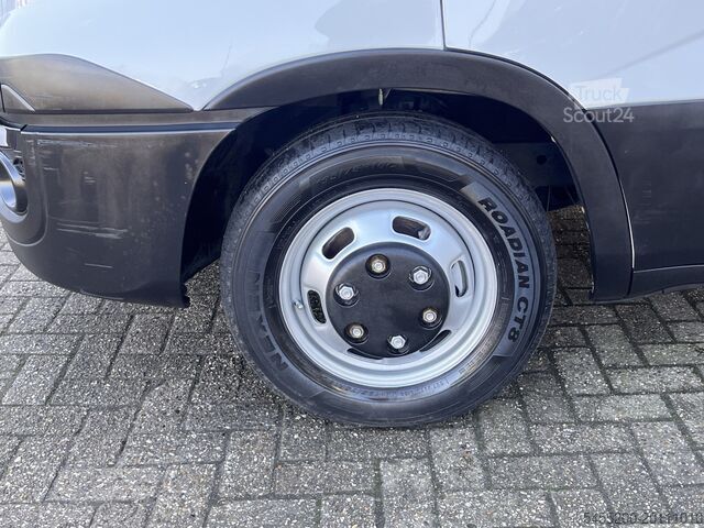Camião plataforma com grua Iveco Daily 35C17 3.0 410 170PK Automaat Himatic Palf...