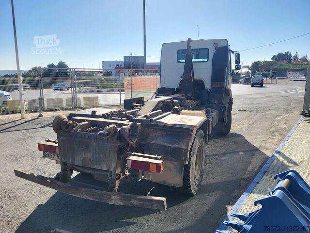 Camion portacontenedores de gancho Renault Kerax 18.270