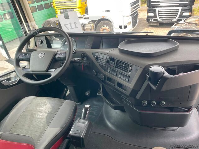 Standaard-SZM Volvo FH 500 Vin: YV2RT40A6JB845641, PARK Cool, PTO/H...