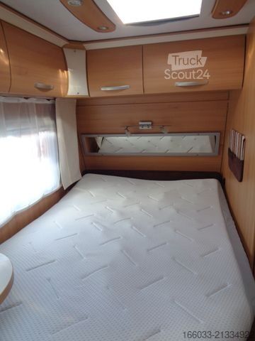 Wohnwagen TEC Weltenbummler 460 TDF *Mover*Vorzelt