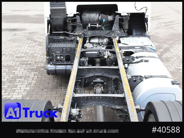 Lastbilchassis VOLVO FH 460 XL, Chassi Standklima, Lenkachse,